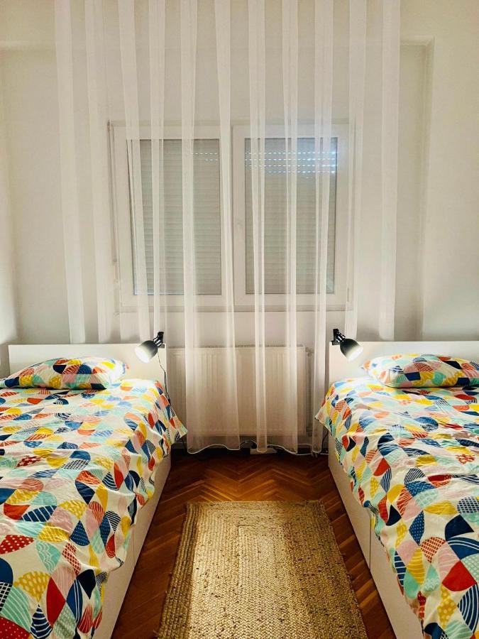 My Home In Prishtina - Spacious & Cozy 2Br Apartment With Balcony Prishtinë Luaran gambar